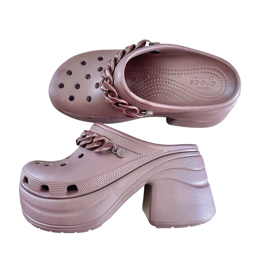 CROCS Dark Cherry Platform Mules with Chain Detail Women’s size 8